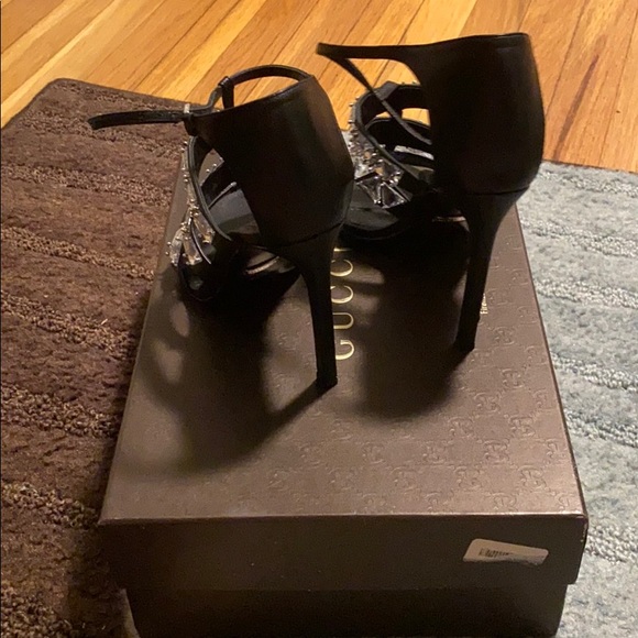 Gucci Sandals - Picture 3 of 5